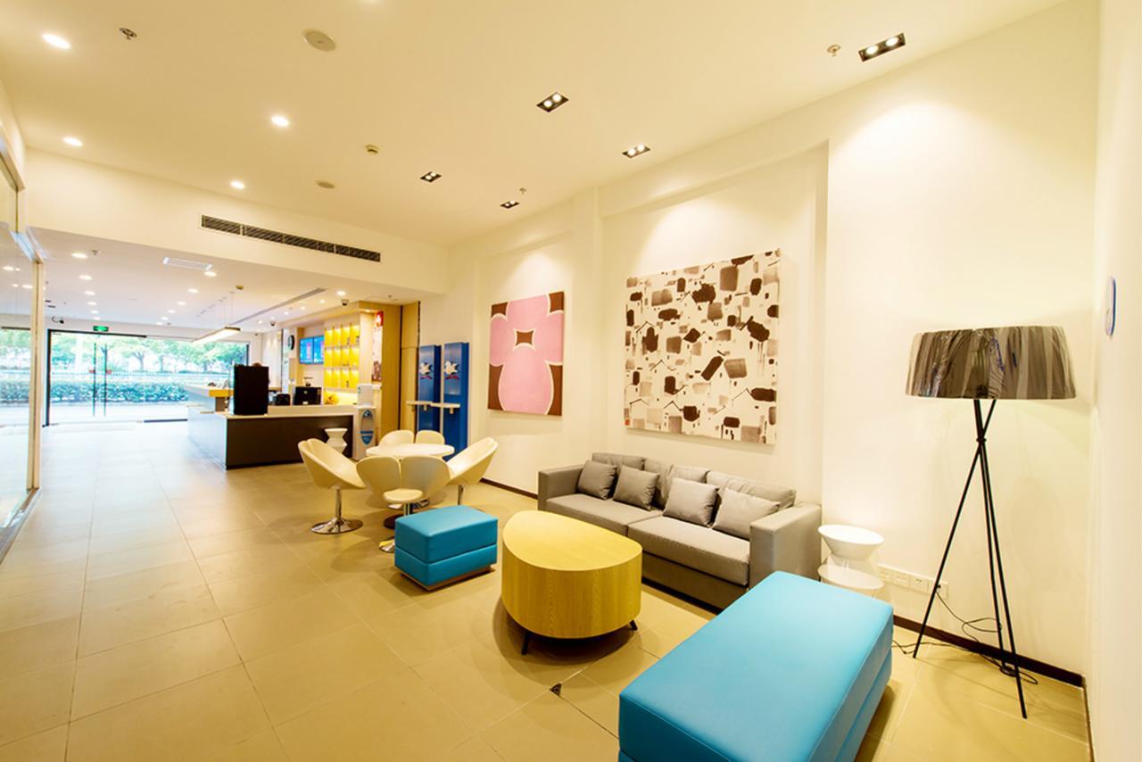 Hotel Hanting Xin Hua Hospital 2*