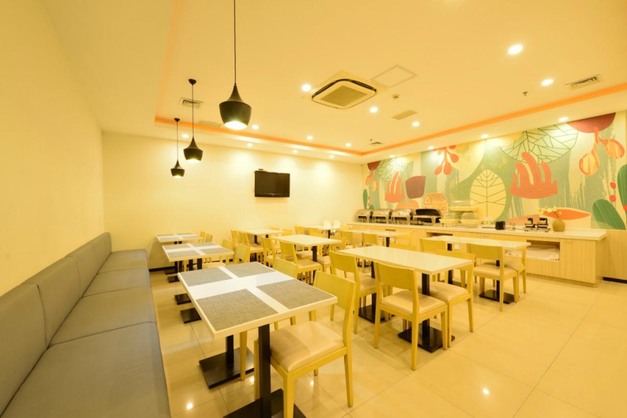 Hotel Hanting Xin Hua Hospital 2*